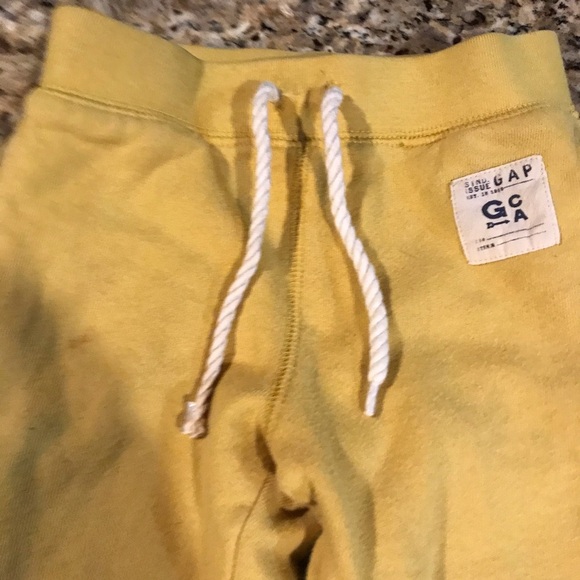 🎈Baby GAP Sweatpants - Picture 2 of 6